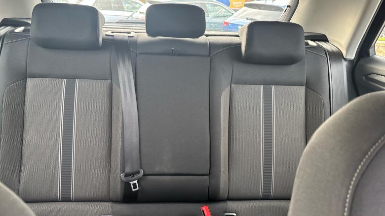 Volkswagen T-Roc 1.0 TSI SE 5dr Petrol Hatchback